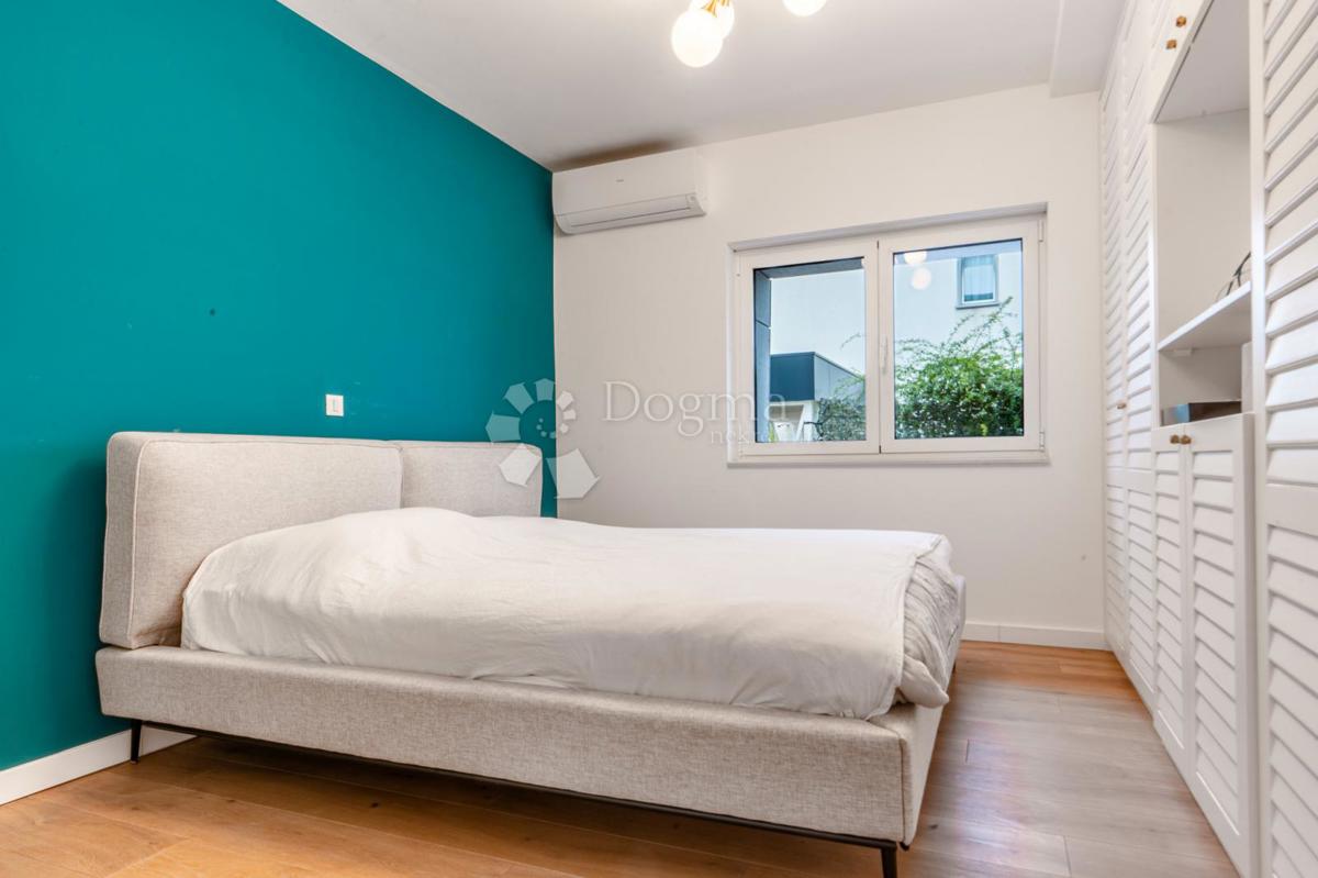 Stanovanje Kostrena, 110,08m2