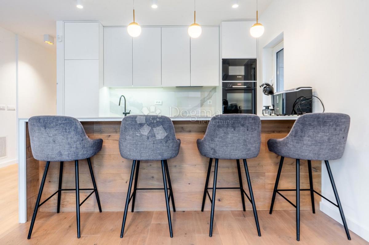 Stanovanje Kostrena, 110,08m2