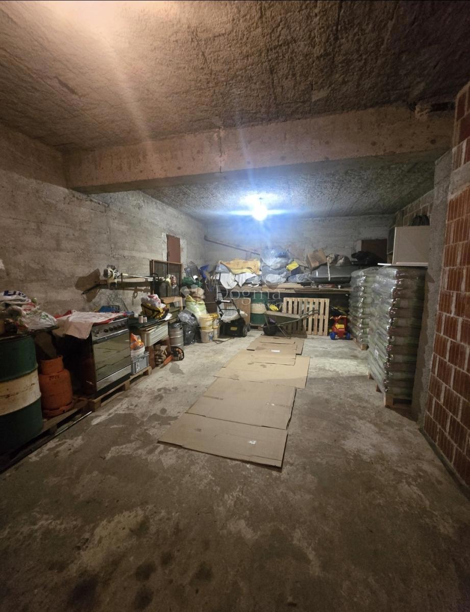 Hiša Drenova, Rijeka, 330m2