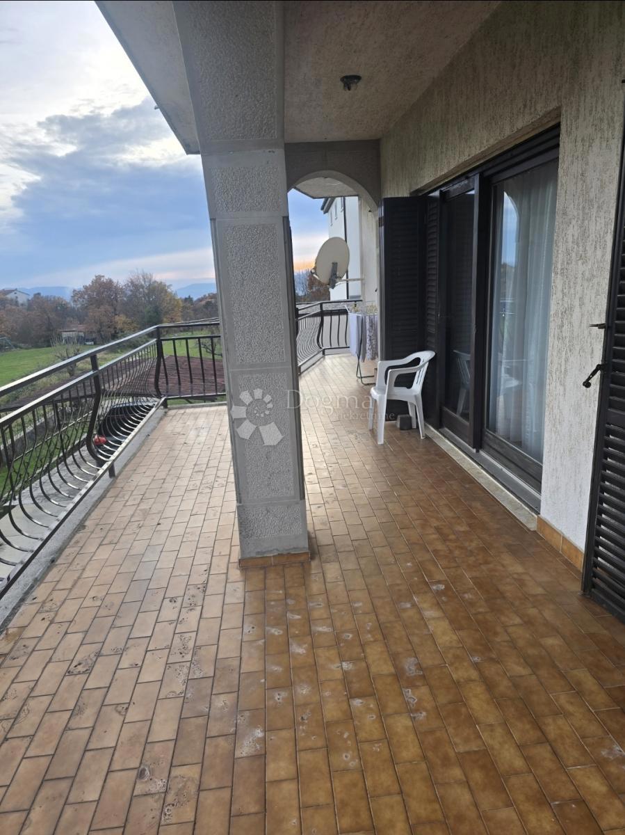 Hiša Drenova, Rijeka, 330m2