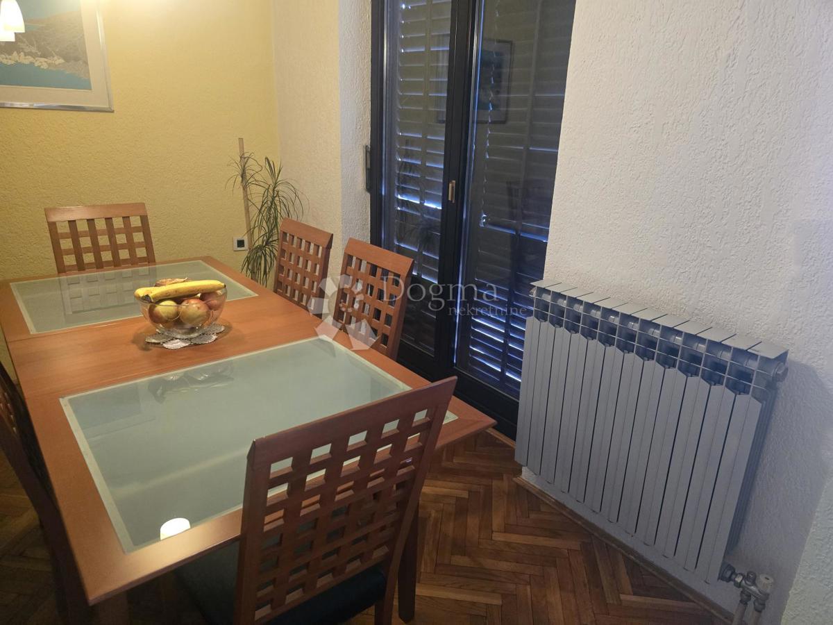 Hiša Drenova, Rijeka, 330m2