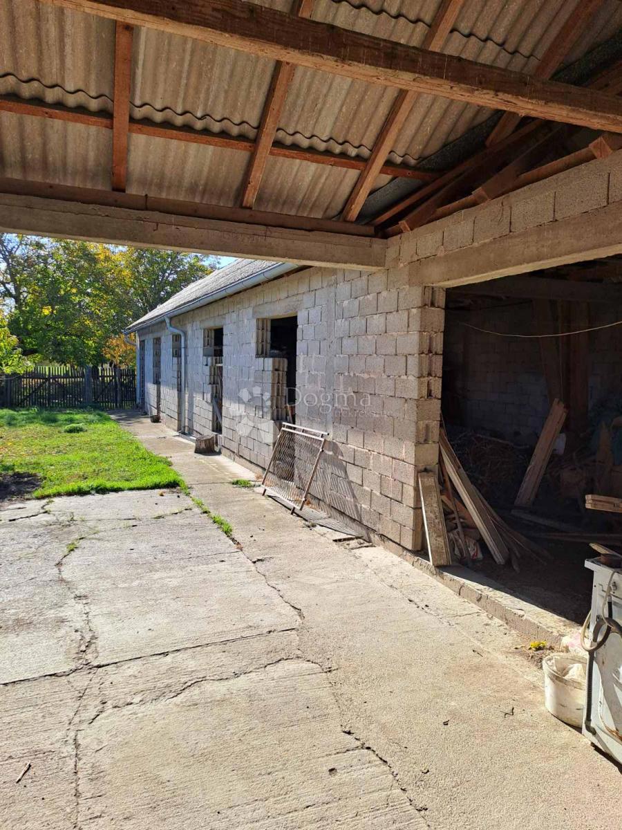 Hiša Bršadin, Trpinja, 90,76m2