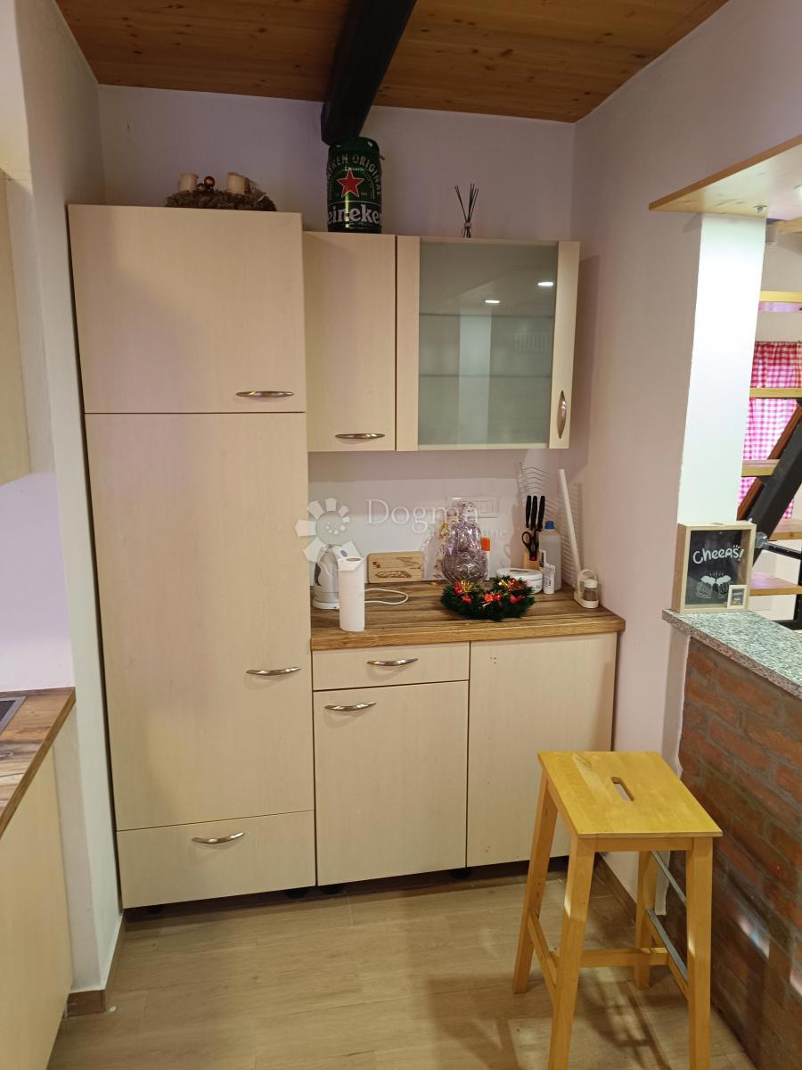 Hiša Svetonedeljski Breg, Sveta Nedelja, 91m2