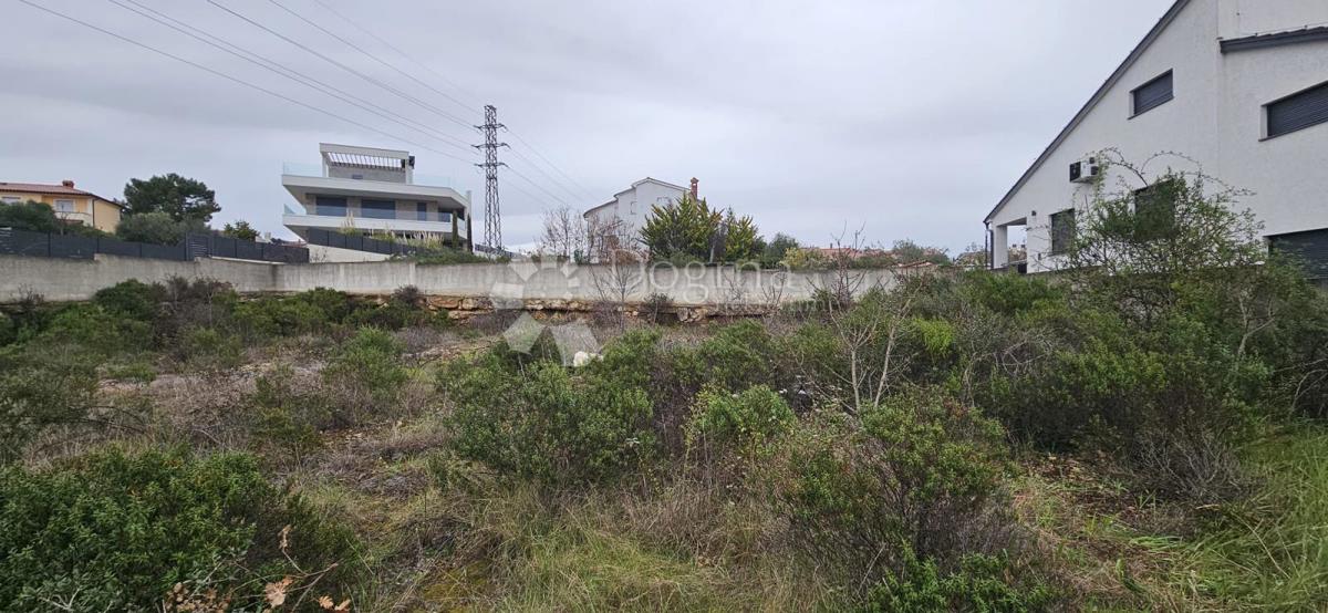 Zazidljivo zemljišče Barbariga, Vodnjan, 534m2