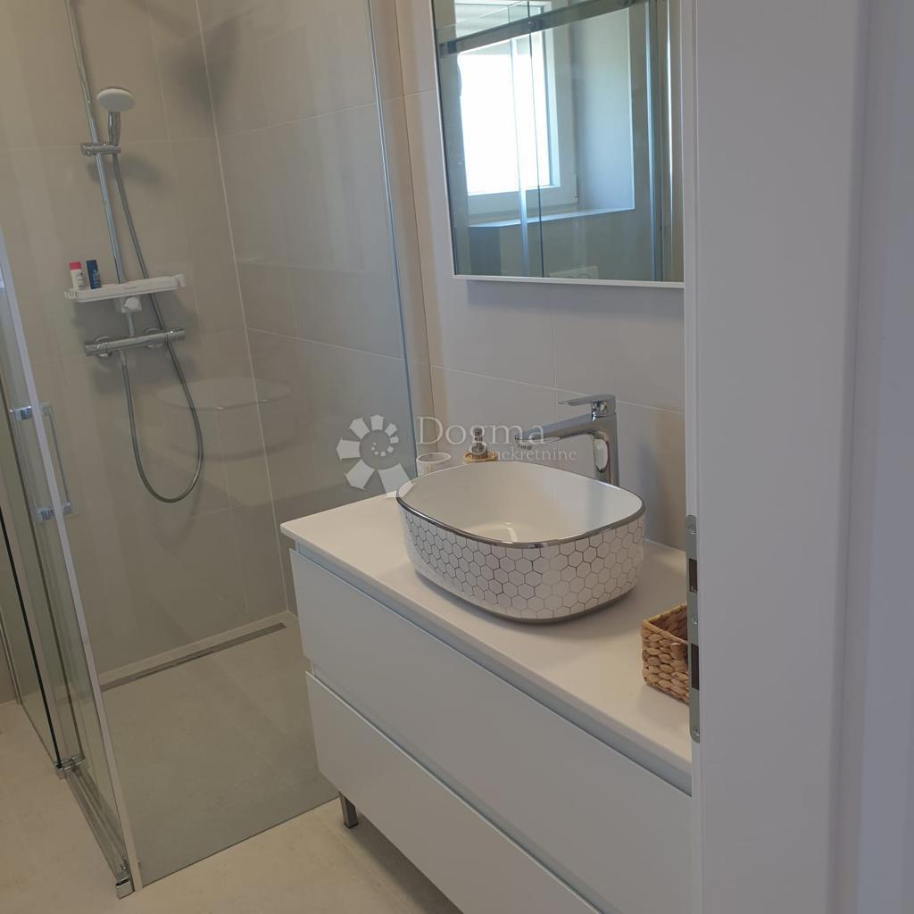 Stanovanje Kopilice, Trogir, 110m2