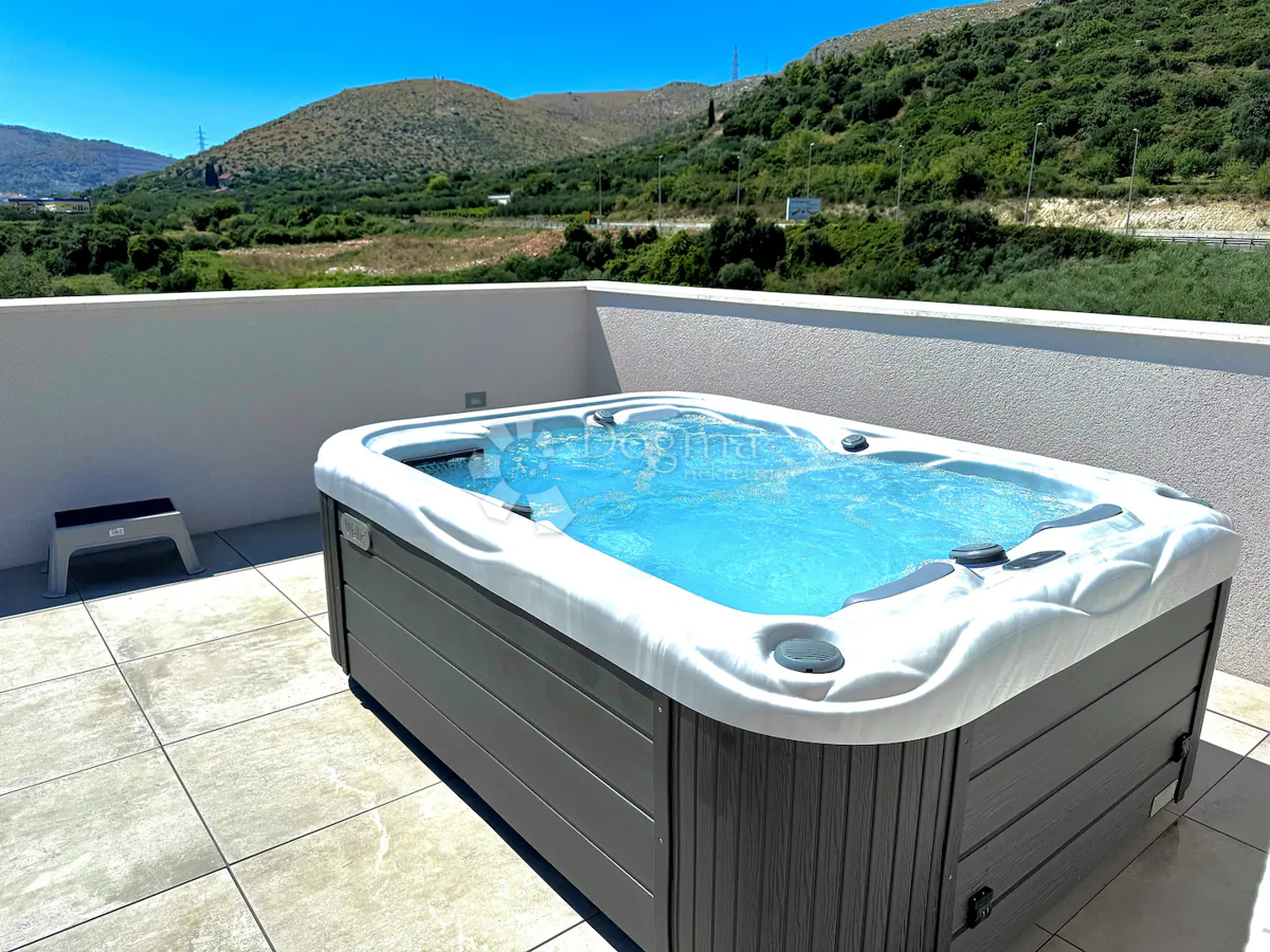 Stanovanje Kopilice, Trogir, 110m2