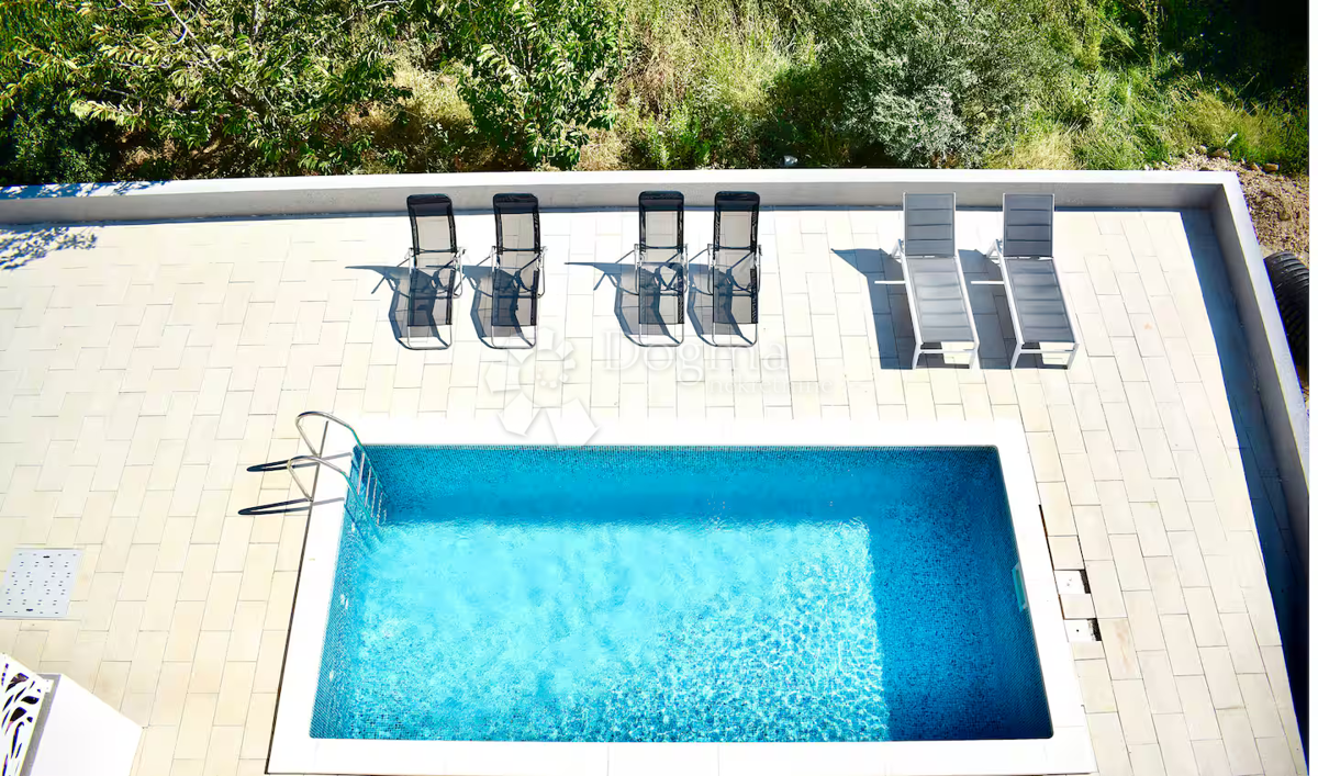 Stanovanje Kopilice, Trogir, 110m2