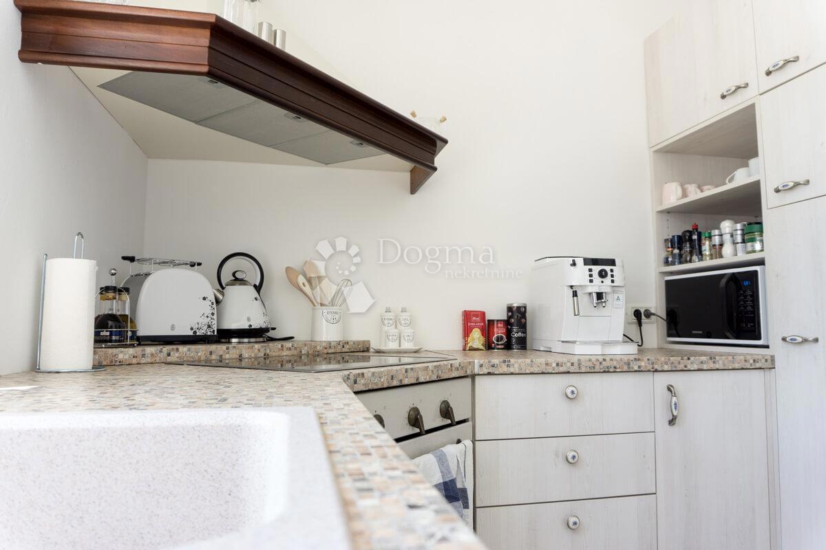 Hiša Smoljanci, Svetvinčenat, 180m2