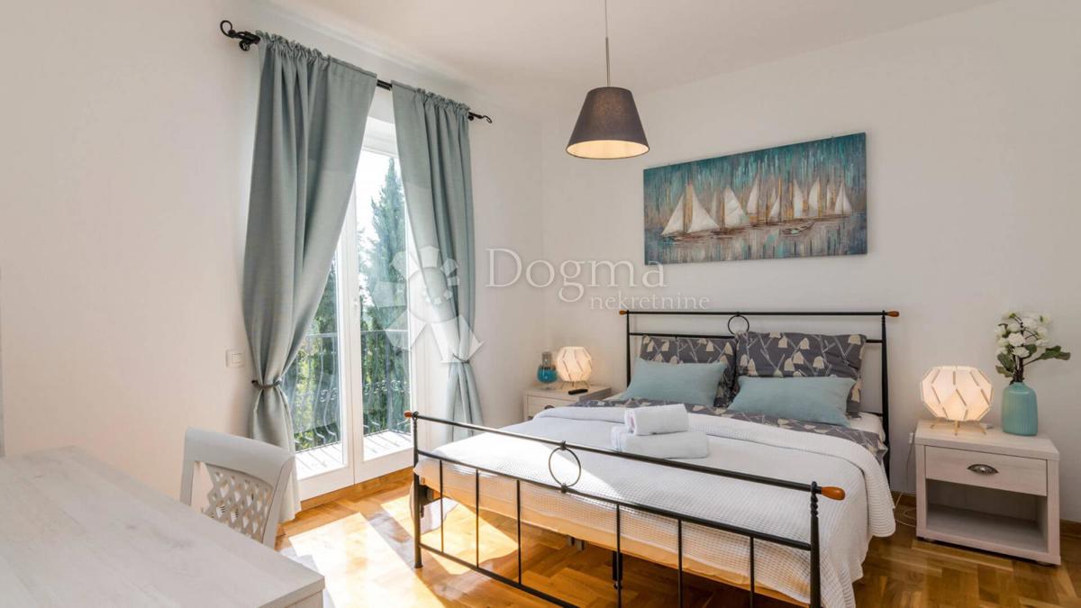 Hiša Smoljanci, Svetvinčenat, 180m2