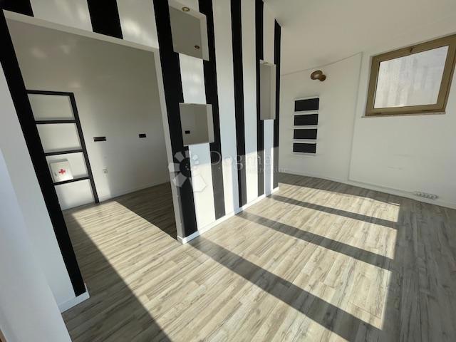 Hiša Kantrida, Rijeka, 350m2