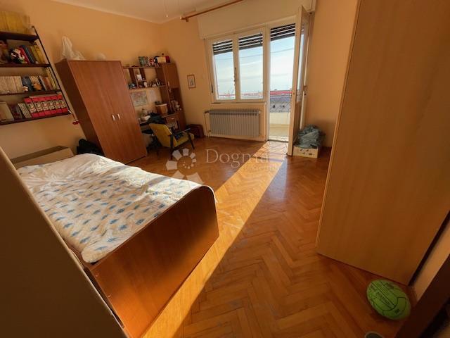 Hiša Kantrida, Rijeka, 350m2