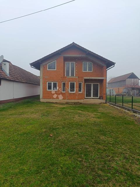 Hiša Kruševica, Slavonski Šamac, 200m2