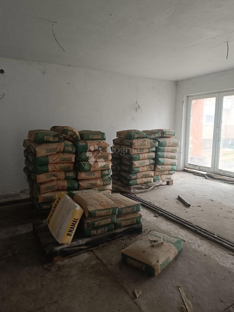 Hiša Kruševica, Slavonski Šamac, 200m2