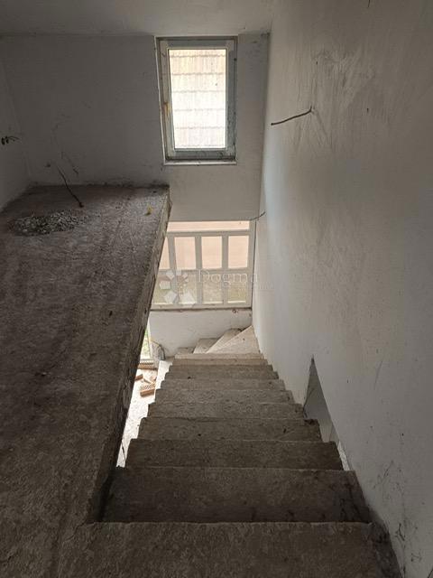 Hiša Kruševica, Slavonski Šamac, 200m2