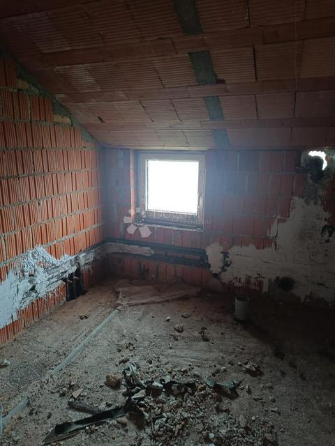 Hiša Kruševica, Slavonski Šamac, 200m2