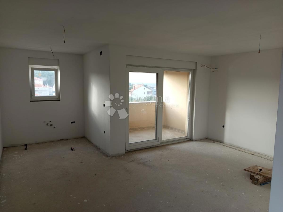 Stanovanje Valdebek, Pula, 79,36m2