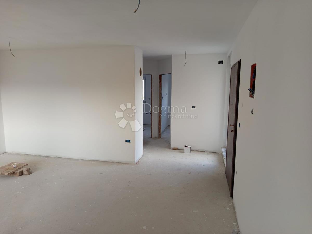 Stanovanje Valdebek, Pula, 79,36m2