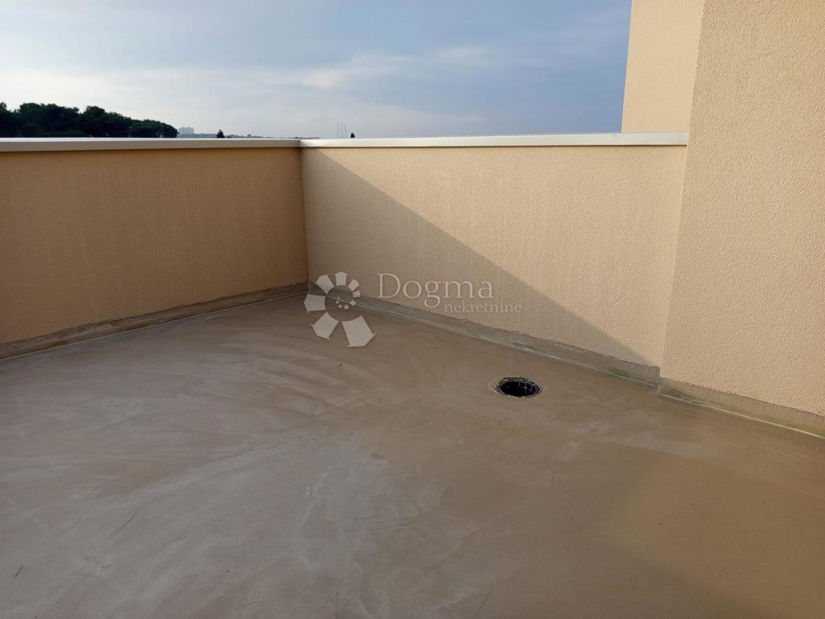 Stanovanje Valdebek, Pula, 79,36m2