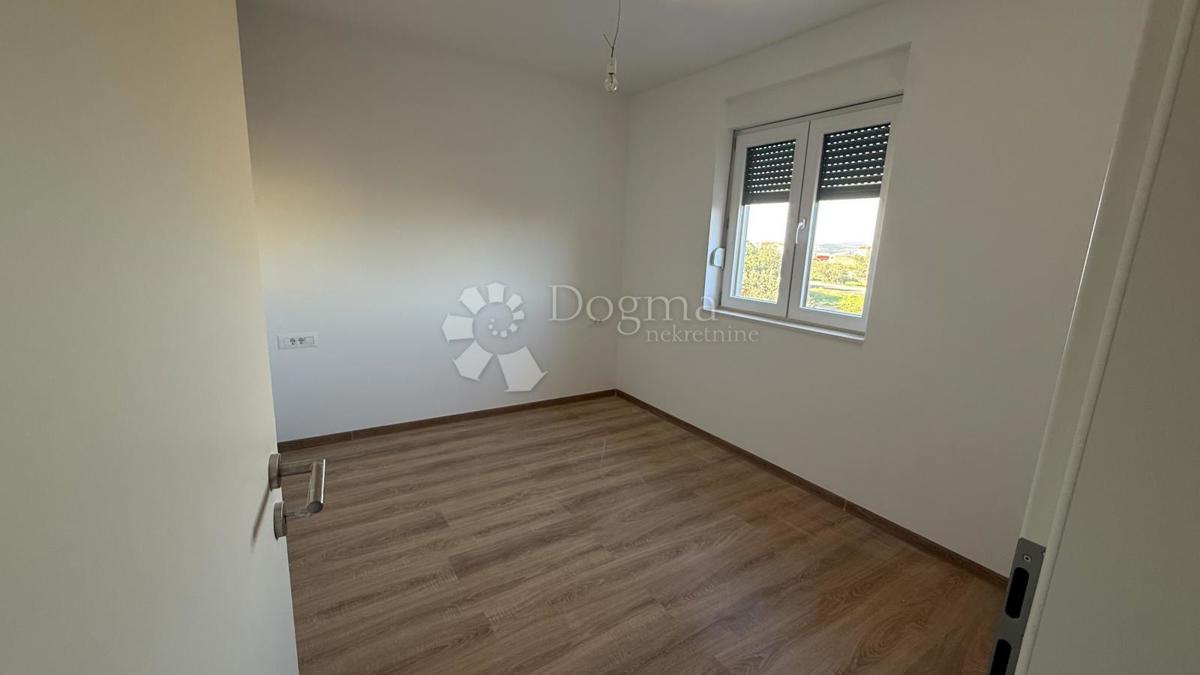 Stanovanje Okrug Gornji, Okrug, 54,59m2