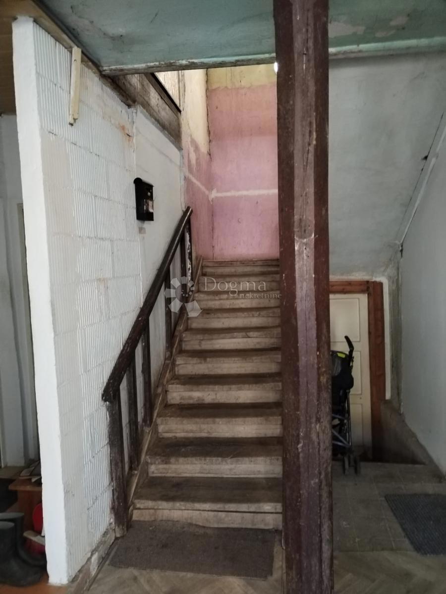 Stanovanje Banija, Karlovac, 42m2