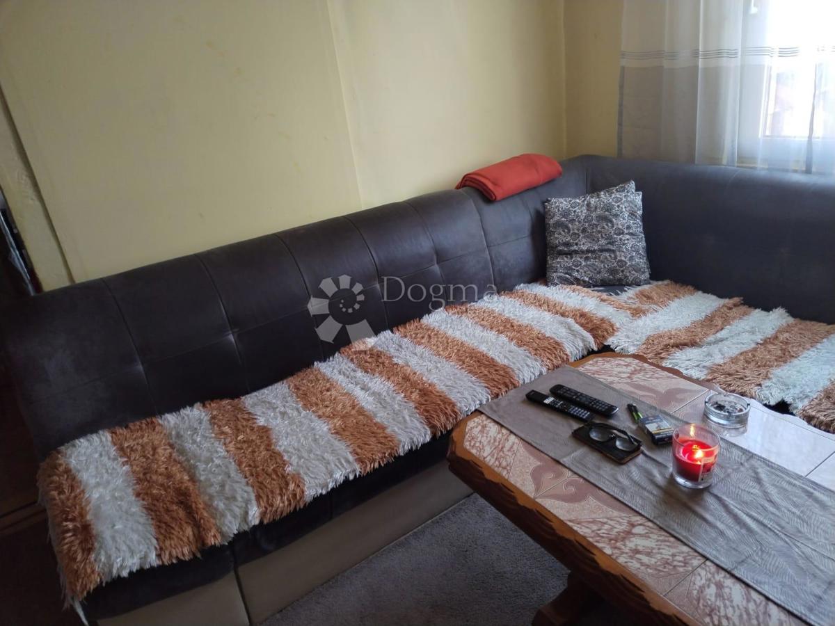 Stanovanje Banija, Karlovac, 42m2