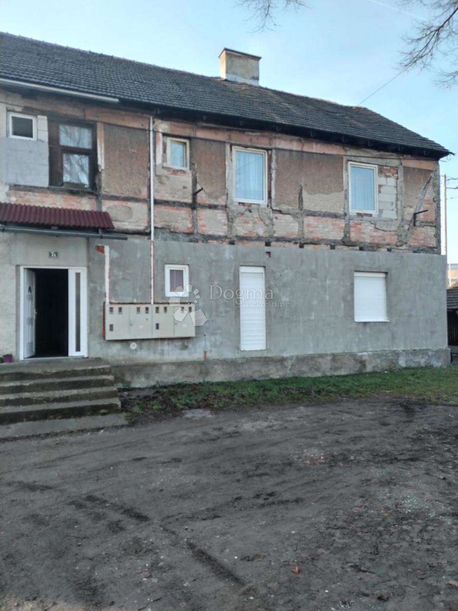 Stanovanje Banija, Karlovac, 42m2