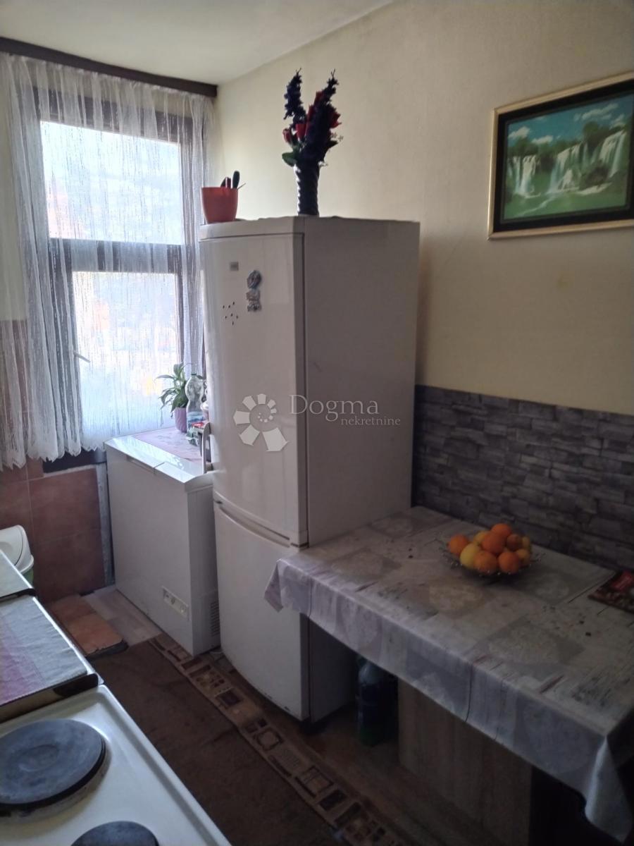 Stanovanje Banija, Karlovac, 42m2