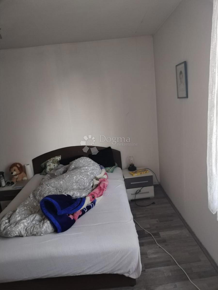 Stanovanje Banija, Karlovac, 42m2