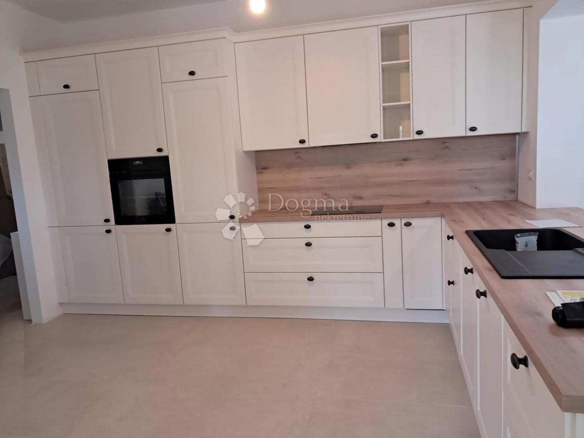 Hiša Sveti Petar u Šumi, Sveti Petar U Šumi, 174m2