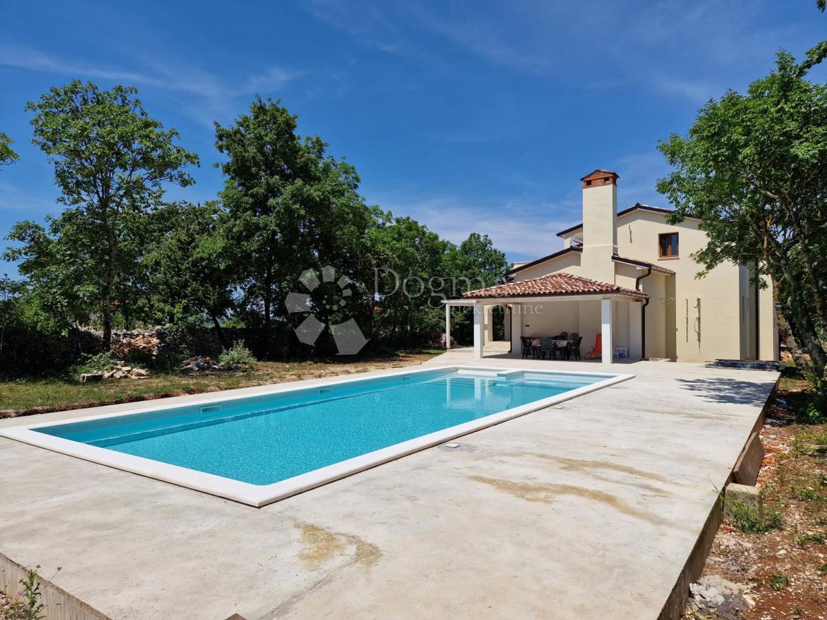 Hiša Sveti Petar u Šumi, Sveti Petar U Šumi, 174m2