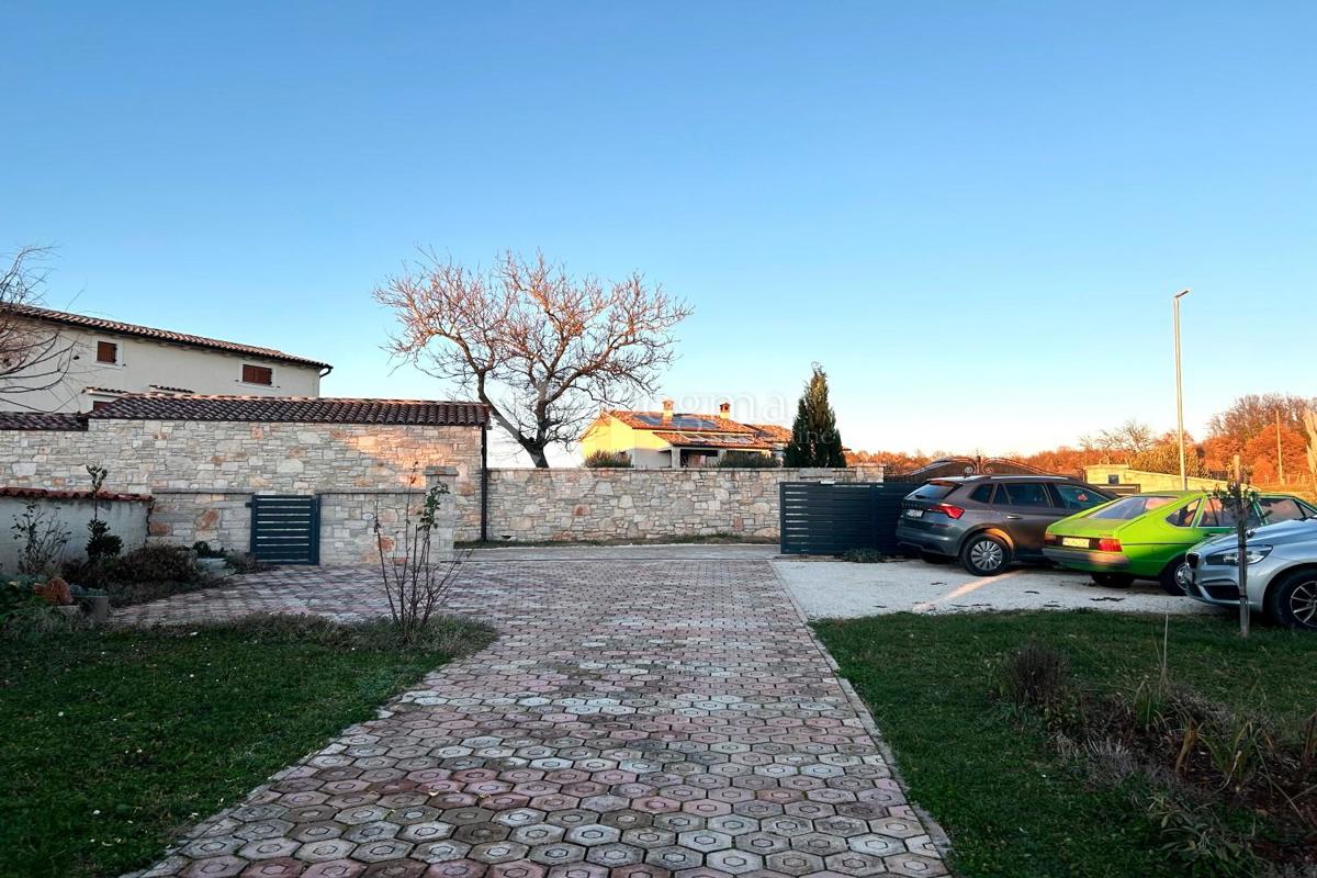 Hiša Svetvinčenat, 109m2