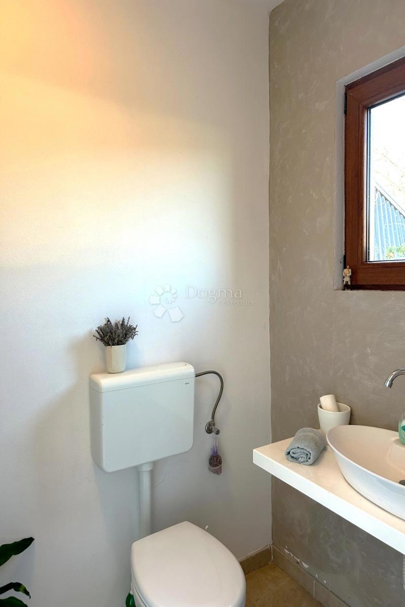 Hiša Svetvinčenat, 109m2