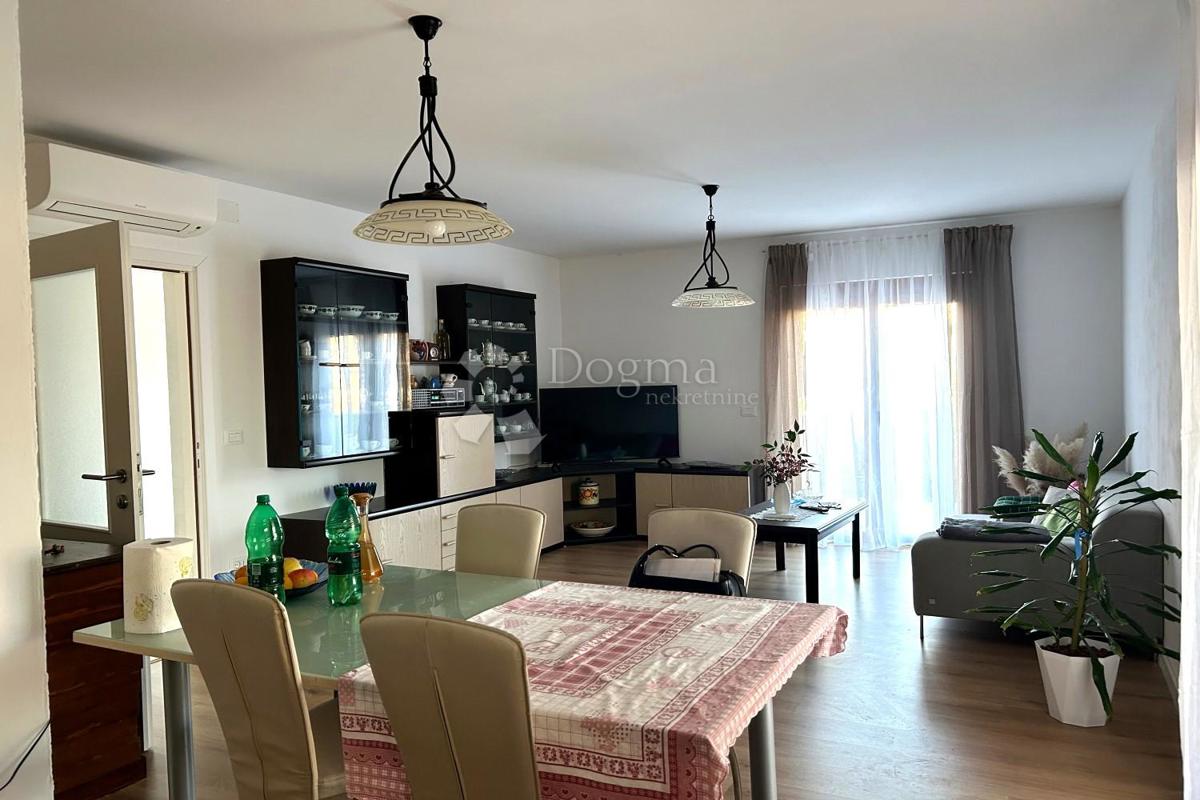 Hiša Svetvinčenat, 109m2