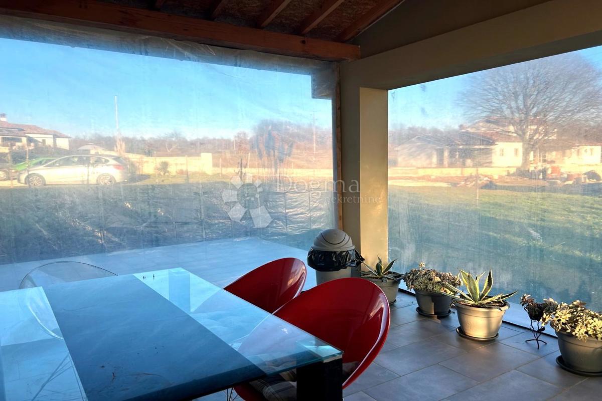 Hiša Svetvinčenat, 109m2