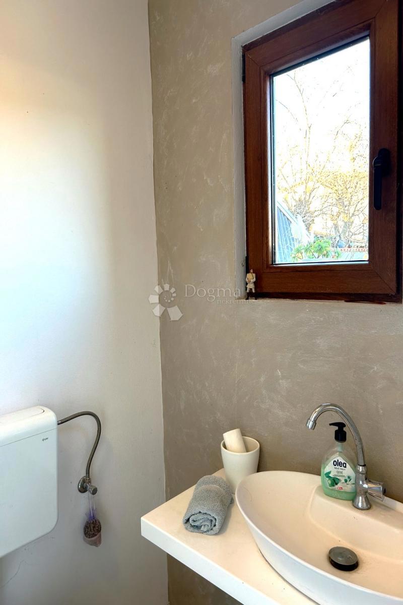 Hiša Svetvinčenat, 109m2