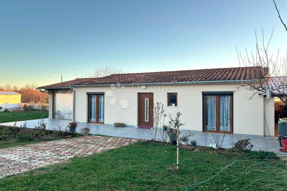 Hiša Svetvinčenat, 109m2