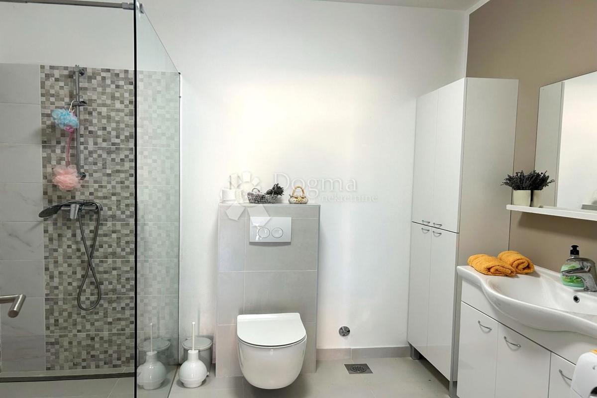 Hiša Svetvinčenat, 109m2