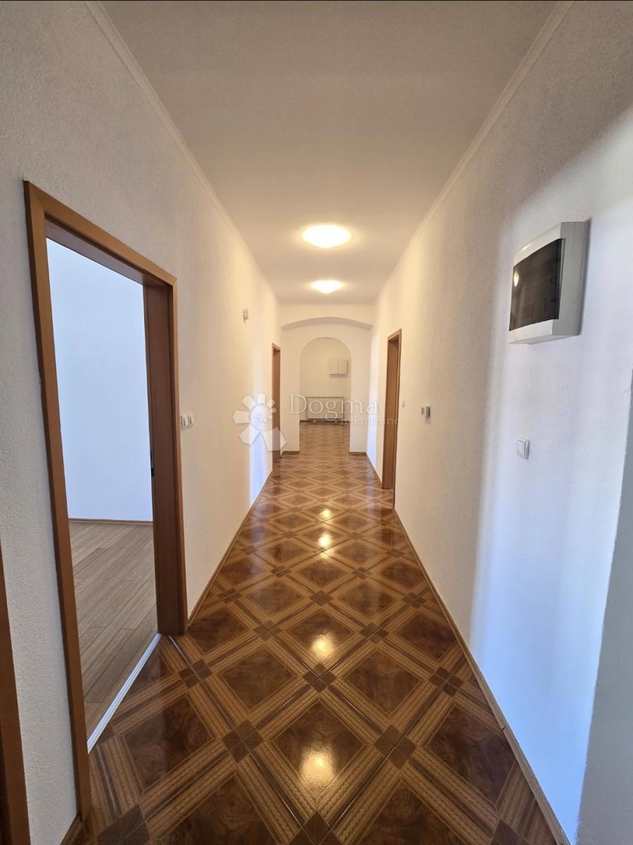 Stanovanje Centar, Rijeka, 166m2