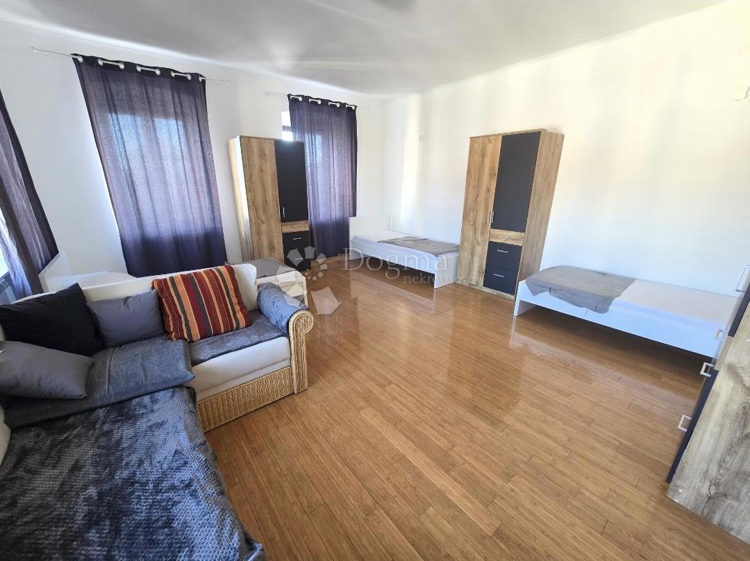 Stanovanje Centar, Rijeka, 166m2