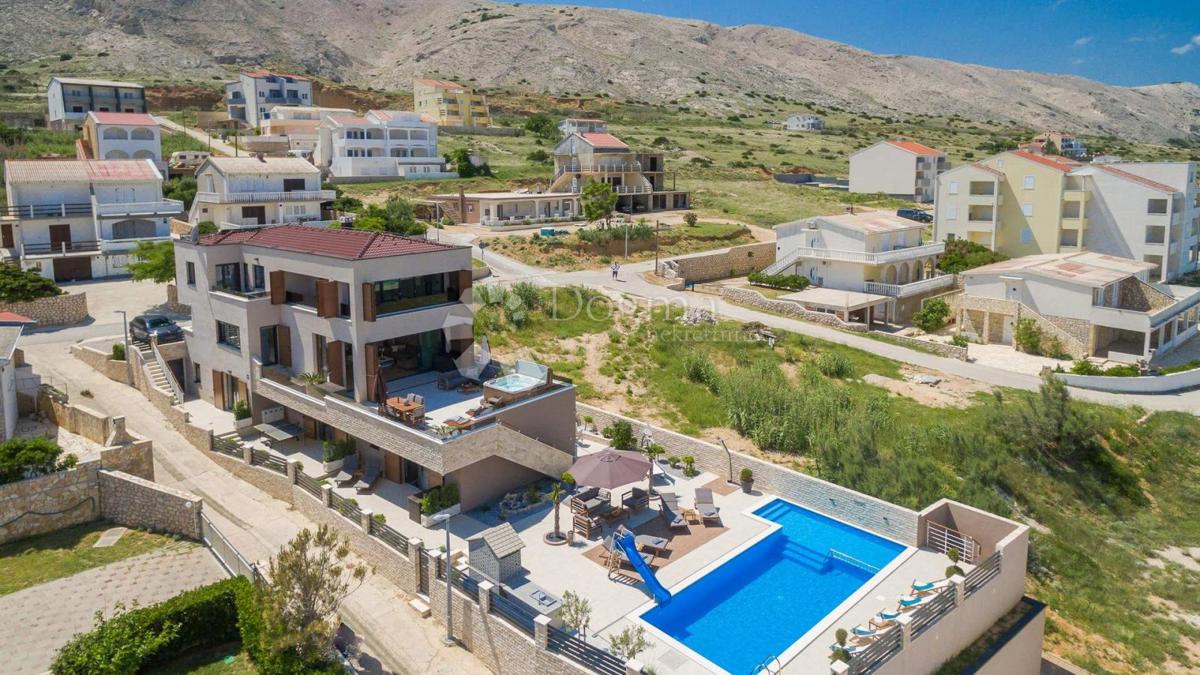 Luksuzna vila na Pagu - 150 m od morja