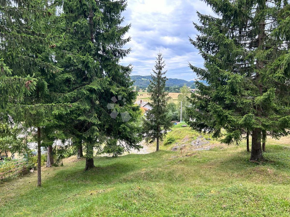 Zazidljivo zemljišče Ravna Gora, 847m2