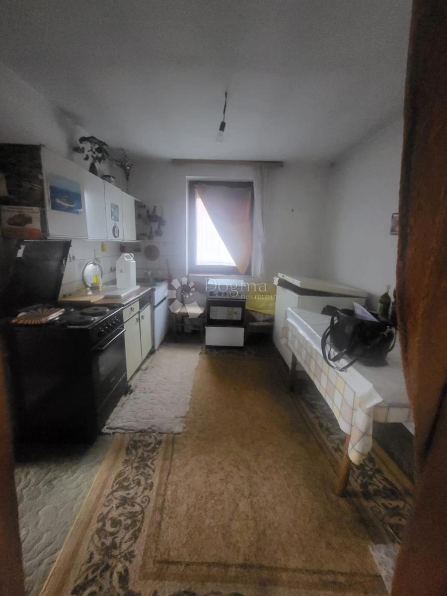 Hiša Dubovac, Gornji Bogićevci, 100m2