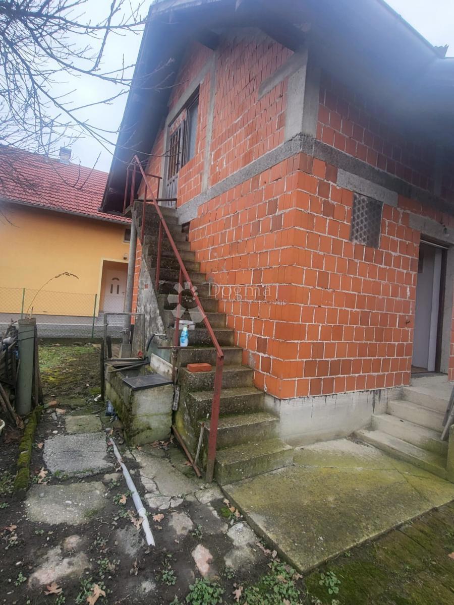 Hiša Dubovac, Gornji Bogićevci, 100m2