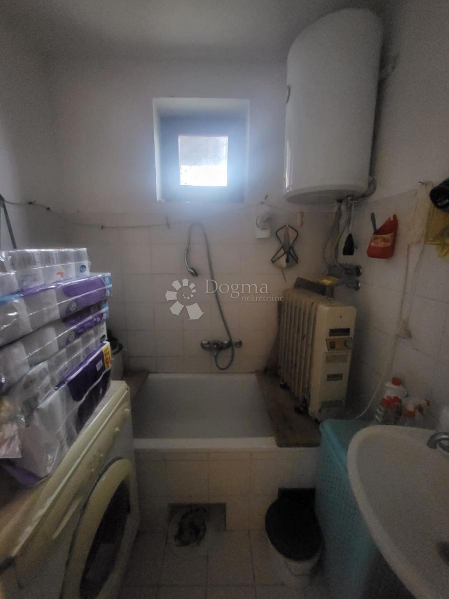 Hiša Dubovac, Gornji Bogićevci, 100m2