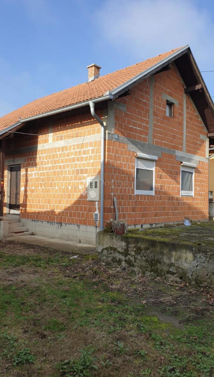 Hiša Dubovac, Gornji Bogićevci, 100m2