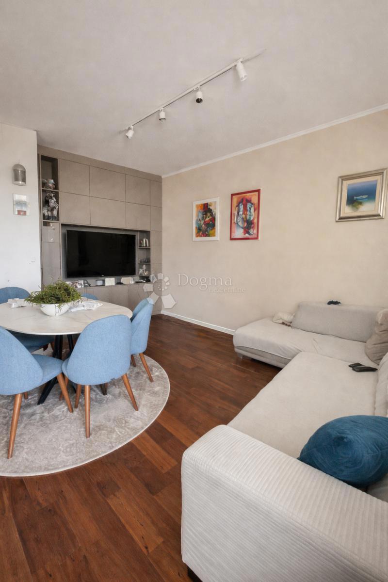 Hiša Podstrana, 435m2