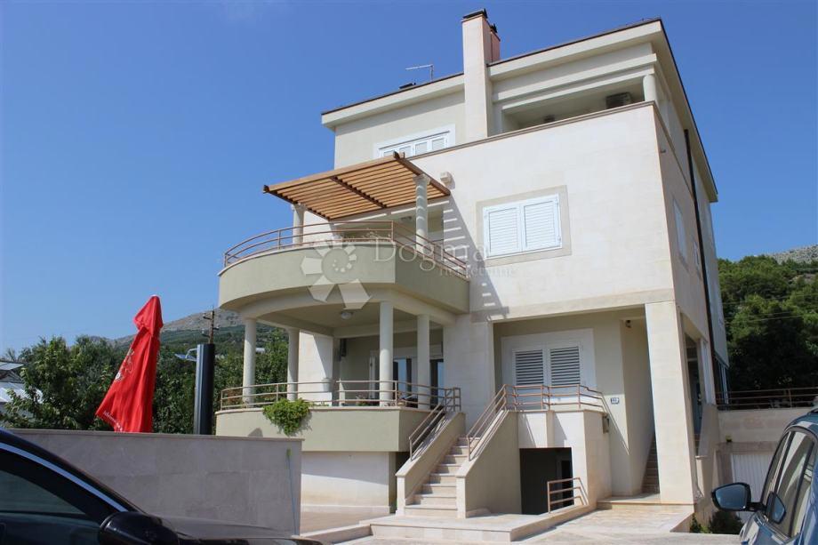 Hiša Podstrana, 435m2