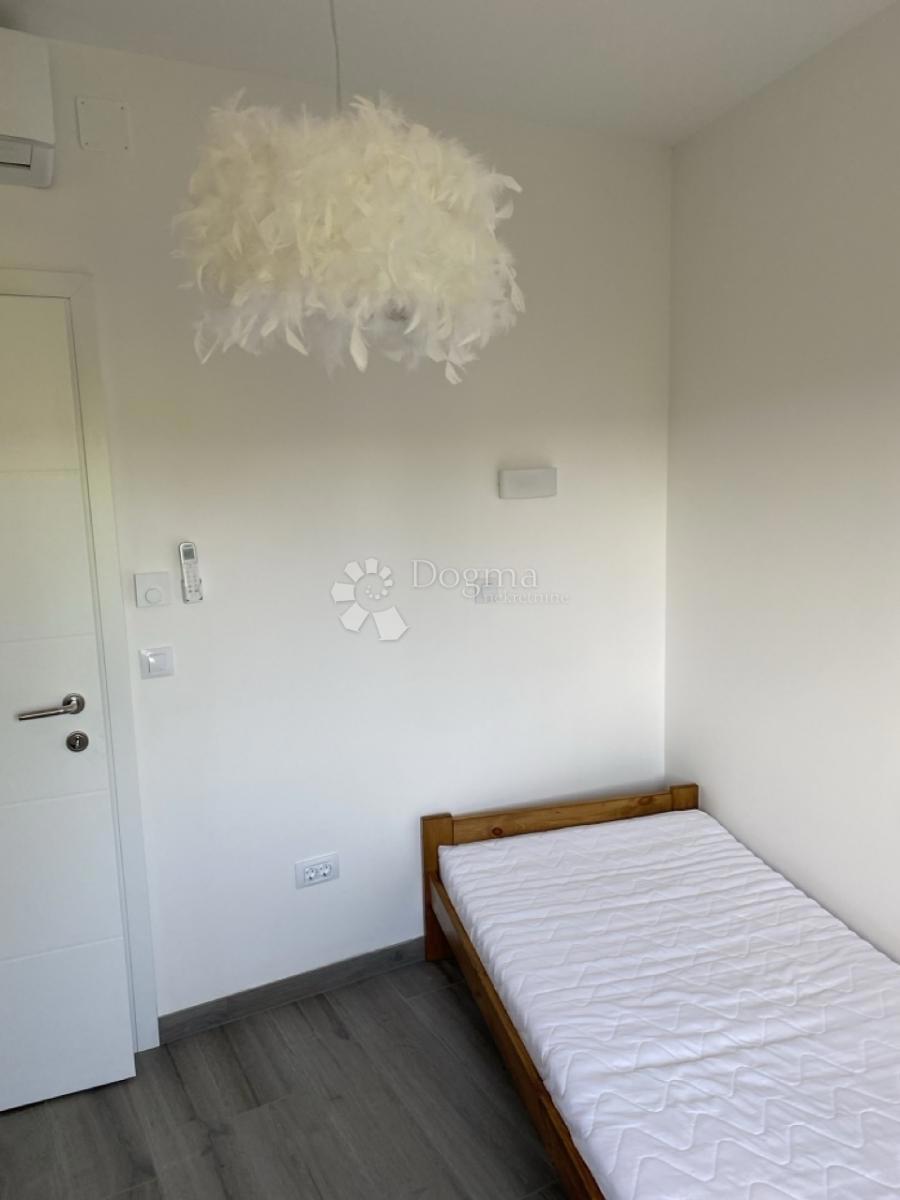 Stanovanje Pobri, Opatija - Okolica, 94m2