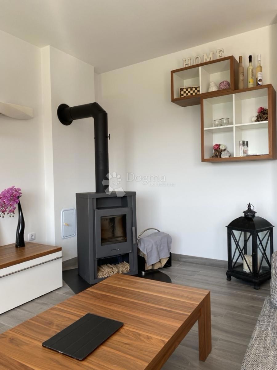 Stanovanje Pobri, Opatija - Okolica, 94m2