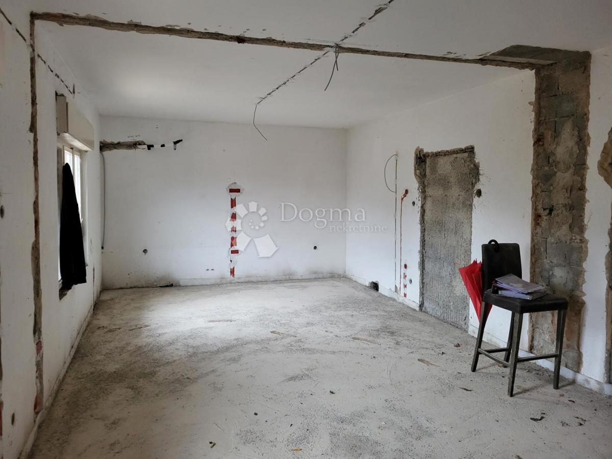 Hiša Jadranovo, Crikvenica, 190m2